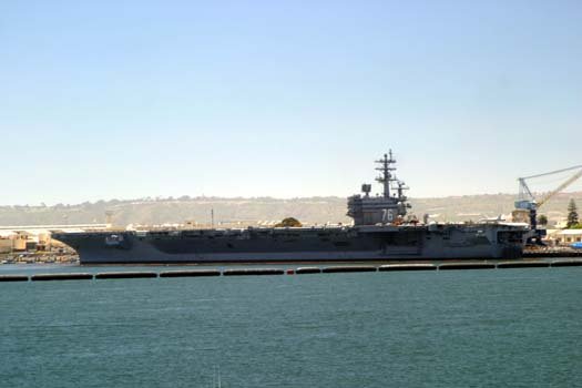 USA CA SanDiego 2005MAY21 USSMidway 030